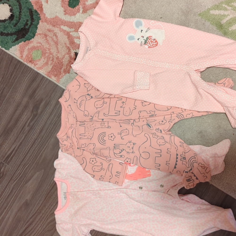 Carter's baby clothes